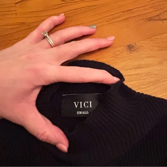 VICI Newtown Mock Neck Knit Midi Dress – Black – Size Small - Picture 7 of 7